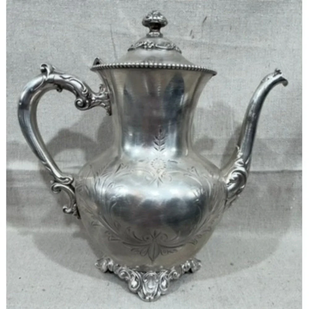 Antique Knickerbocker Silver Co Quadruple Plated 922 Coffee Pot Victorian 9.5in